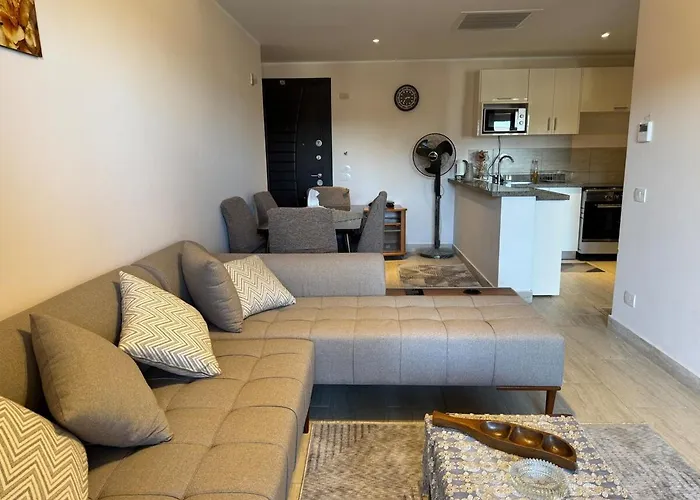 Sun & Fun Aldau Heights One Bedroom In Apartment *