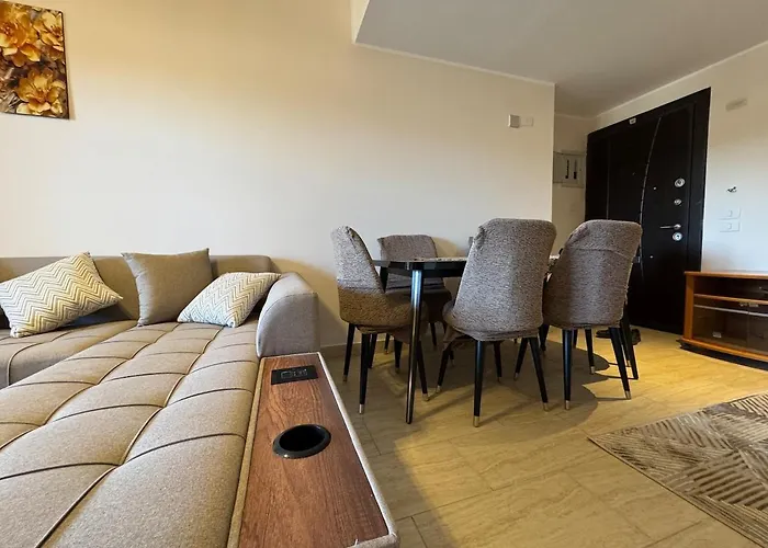 Sun & Fun Aldau Heights One Bedroom In Apartment